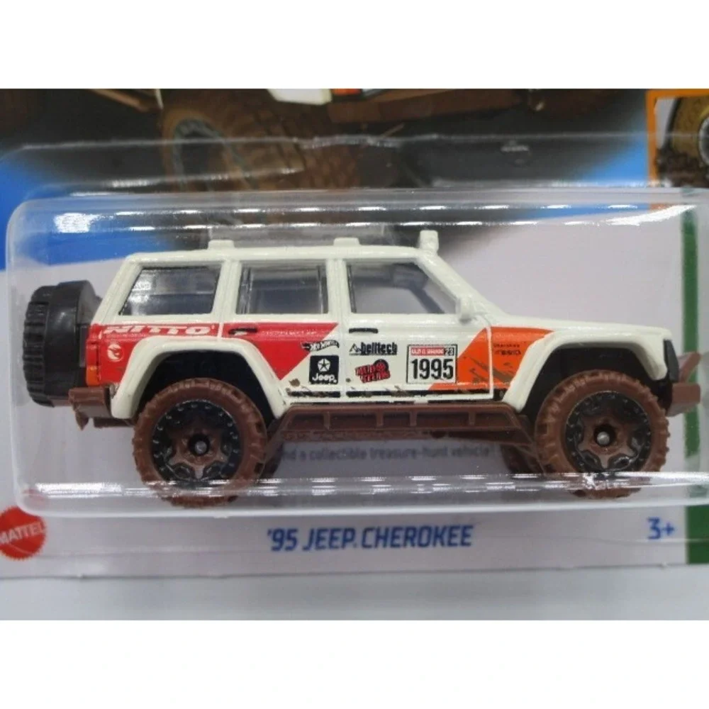 2023 Hot Wheels 95 Jeep Cherokee Treasure Hunt 1:64 Diecast Car Mud Studs